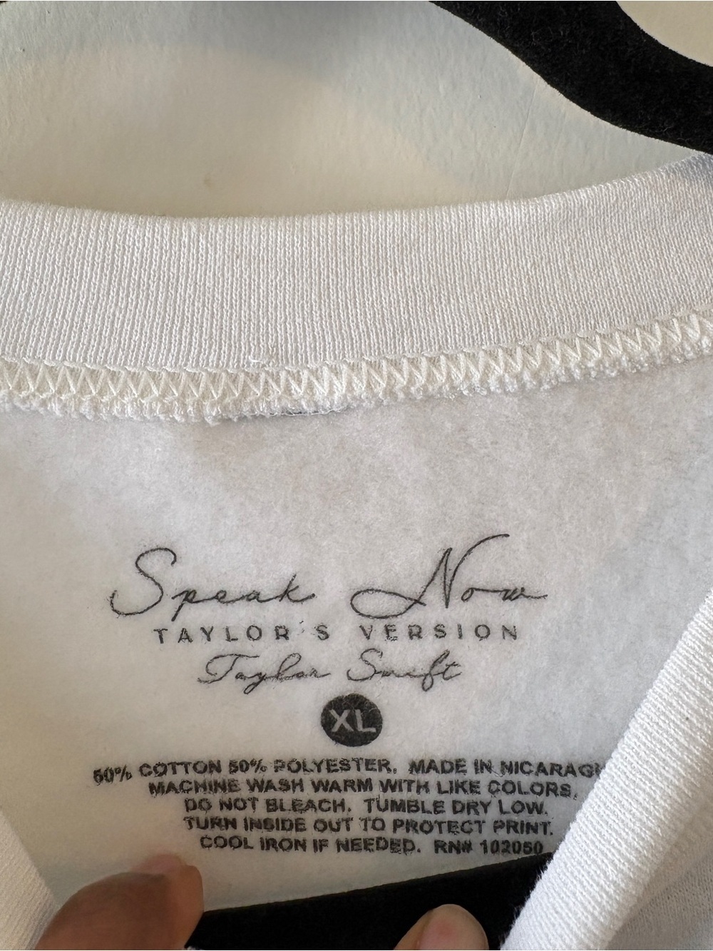Taylor Swift Speak Now Taylor’s Version Sweatshirt XL White Crewneck Long Sleeve - Picture 8 of 10